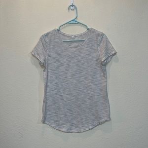 Lululemon T shirt